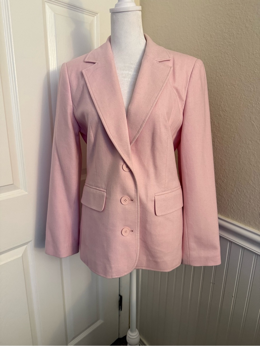 J. G. Hook Soft Pink Tailored Blazer Jacket